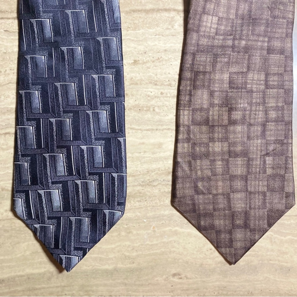 NWOT 2 Arrow 100% Imported Silk
